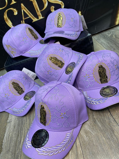 GORRA PREMIUN DE LA VIRGENCITA MORADA