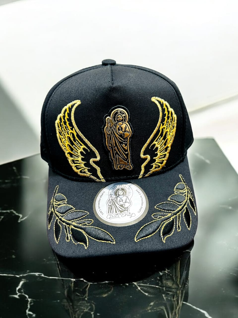 GORRA PREMIUN DE  SANJUDA NEGRO LAUREL DORADO