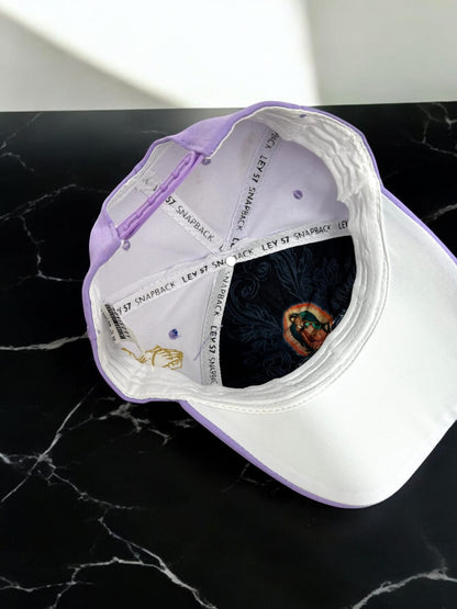 GORRA PREMIUN DE LA VIRGENCITA MORADA