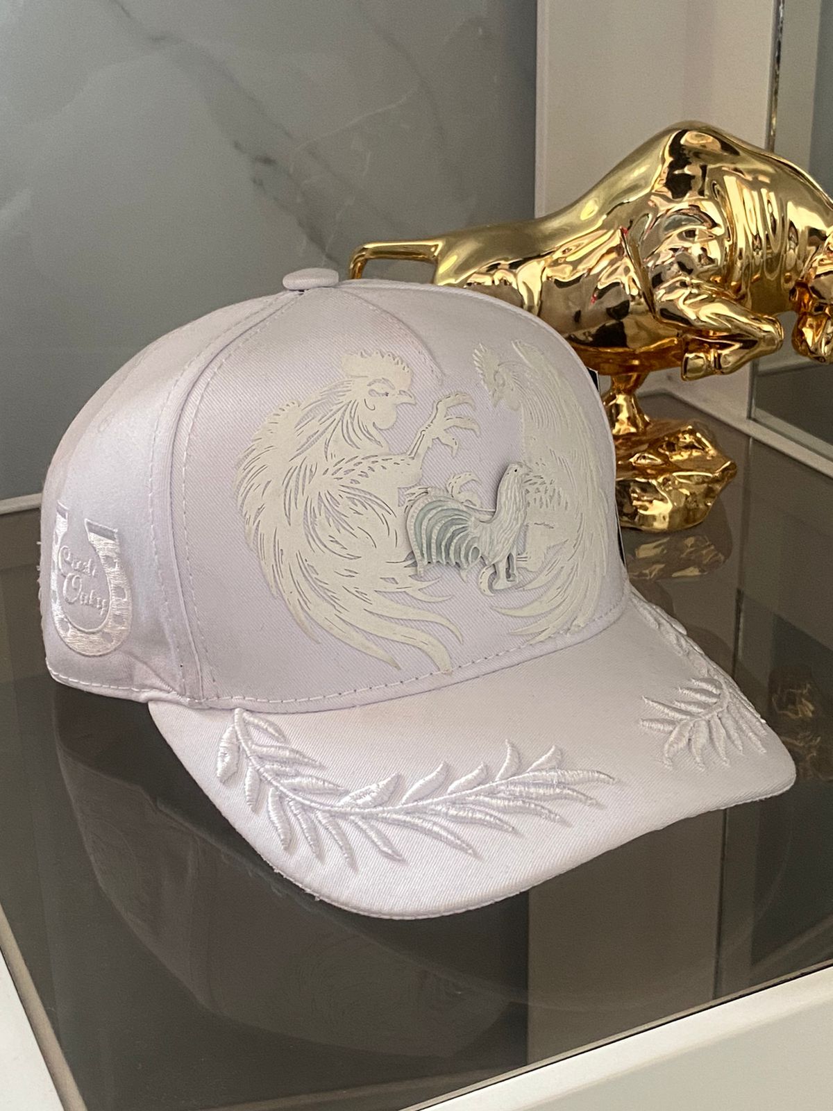 GORRA PREMIUN DEGALLOS BLANCA